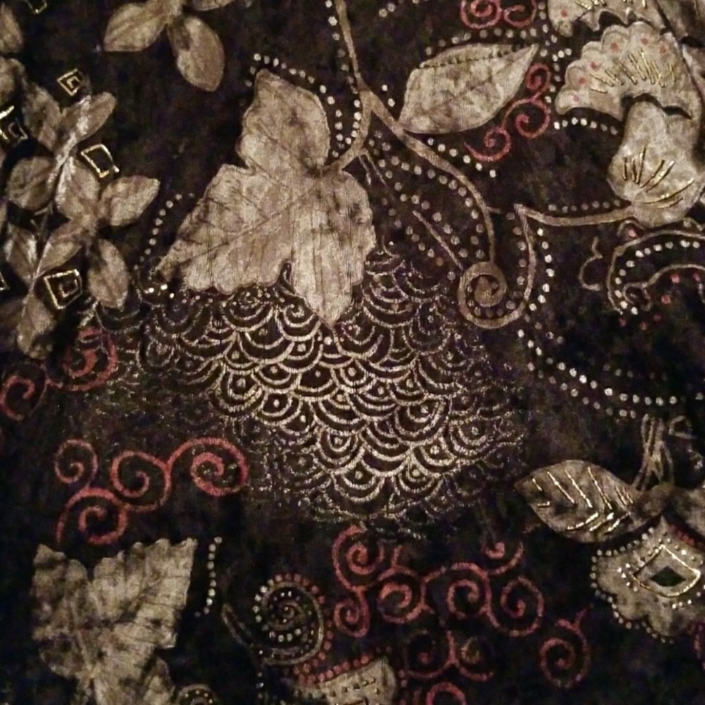 NEW Velvet Holiday top - Picture 3 of 4